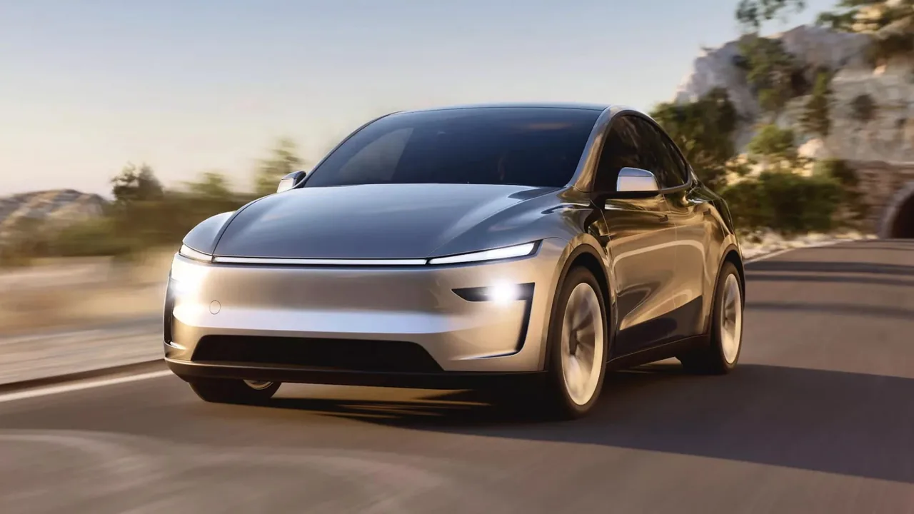 Tesla на Кипре: всё, что нужно знать перед покупкой