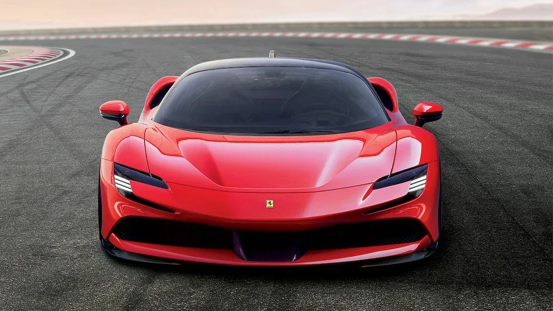 Ferrari прекращает выпуск SF90 Hybrid — 1-го подключаемого гибрида