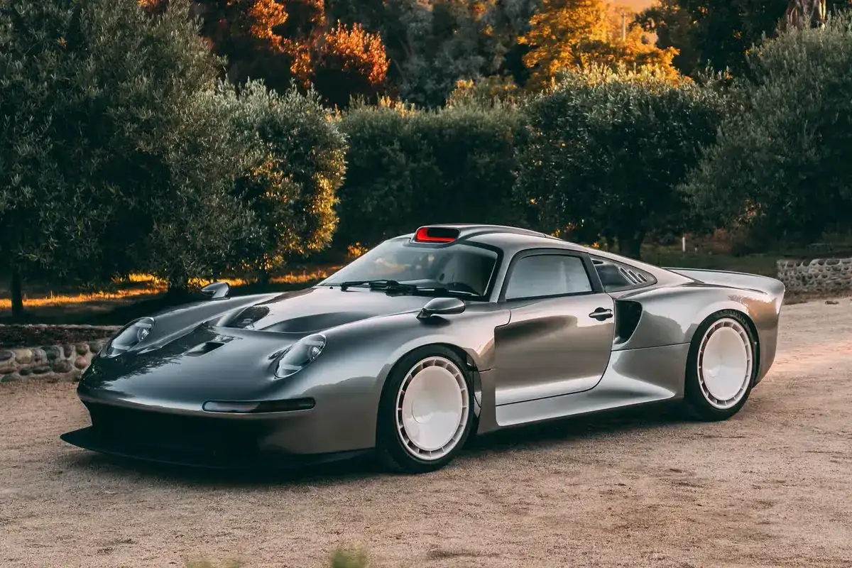 Представлен спортивный автомобиль Tuthill GT-One