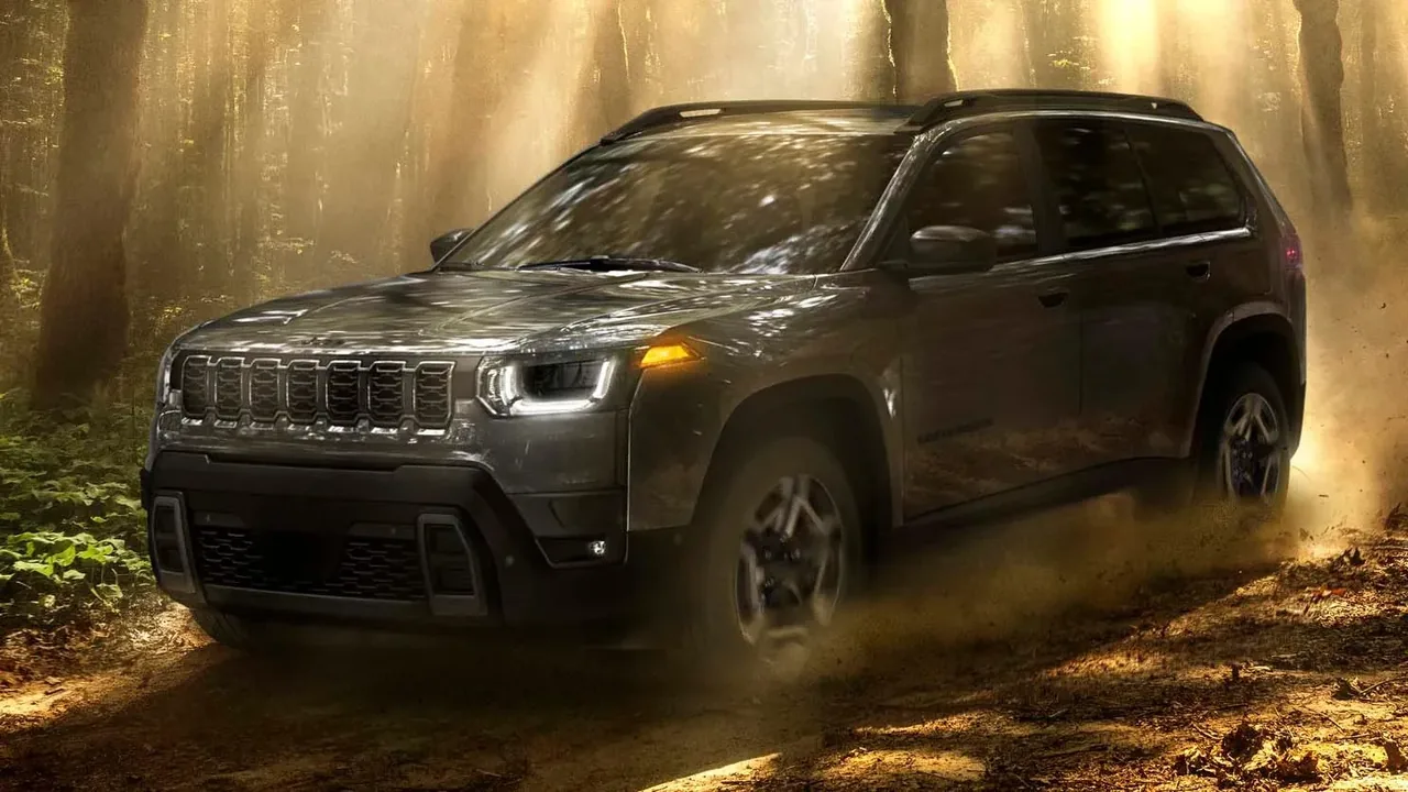 New Jeep Cherokee revealed