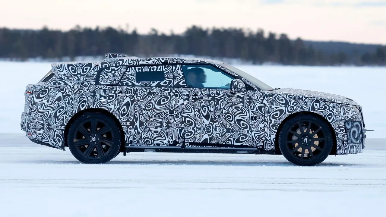 Next-gen Range Rover Velar to have a “more intelligent driving experience”