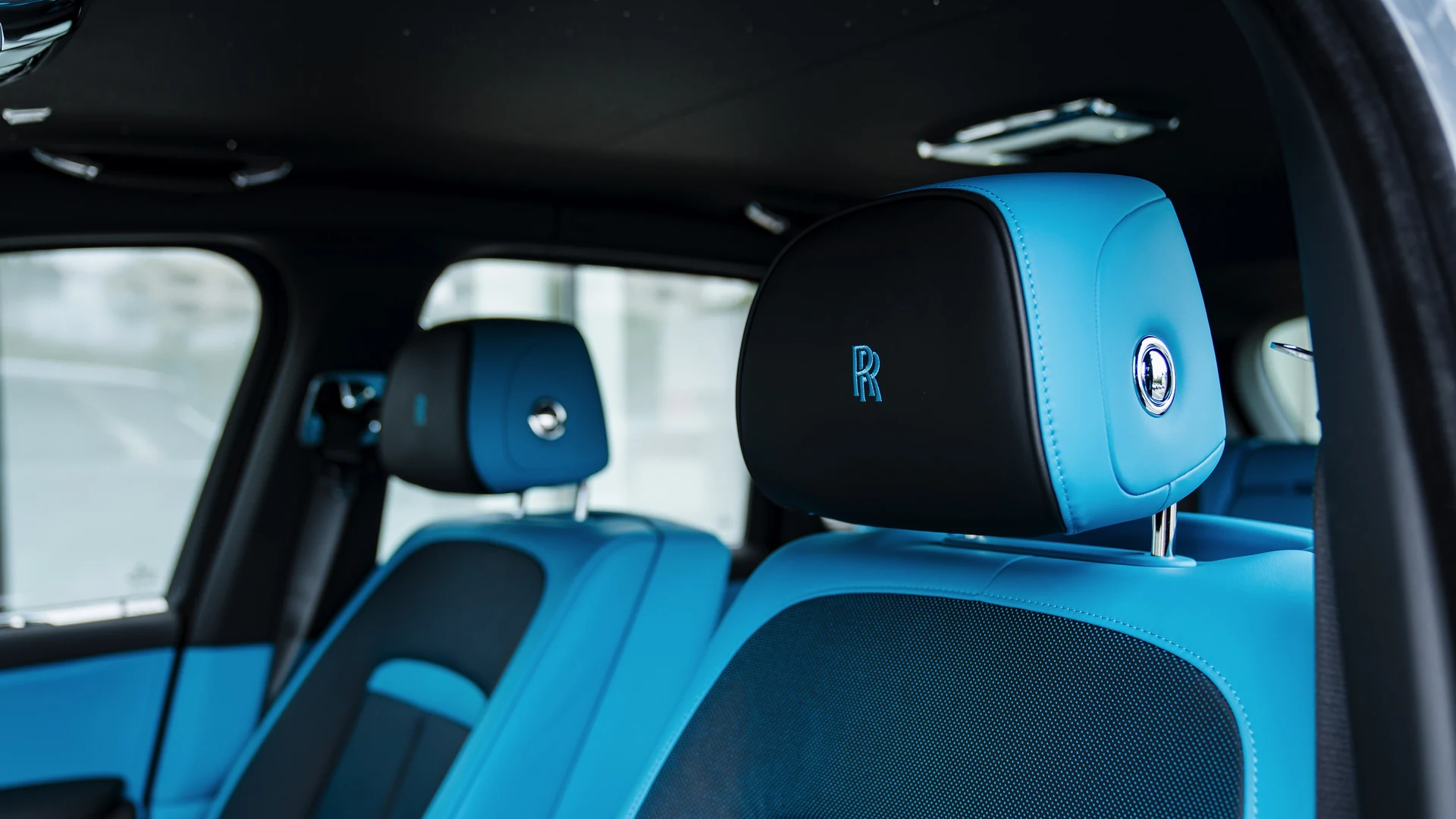 2026 Rolls-Royce Cullinan Series II | Burnout Grey | isellcars.cy #74 Photo 9