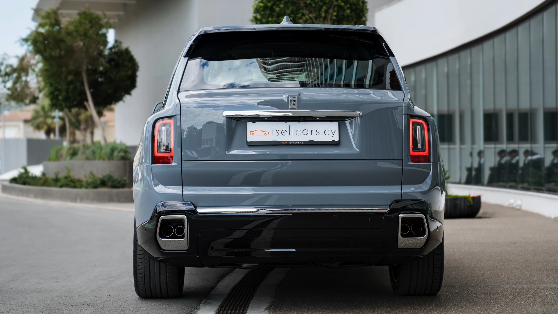 2026 Rolls-Royce Cullinan Series II | Burnout Grey | isellcars.cy #74 Photo 4
