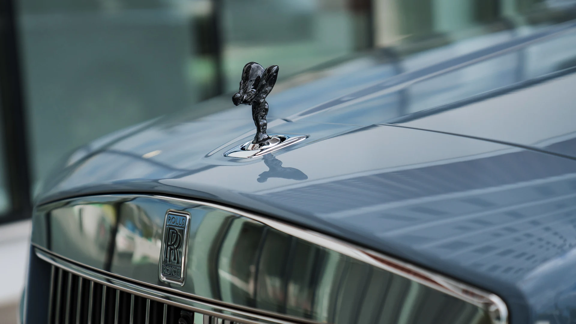 2026 Rolls-Royce Cullinan Series II | Burnout Grey | isellcars.cy #74 Photo 19