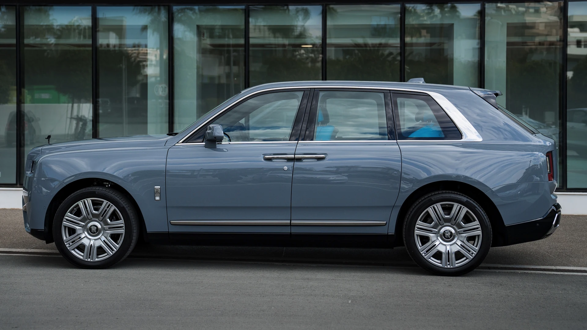 2026 Rolls-Royce Cullinan Series II | Burnout Grey | isellcars.cy #74 Photo 21