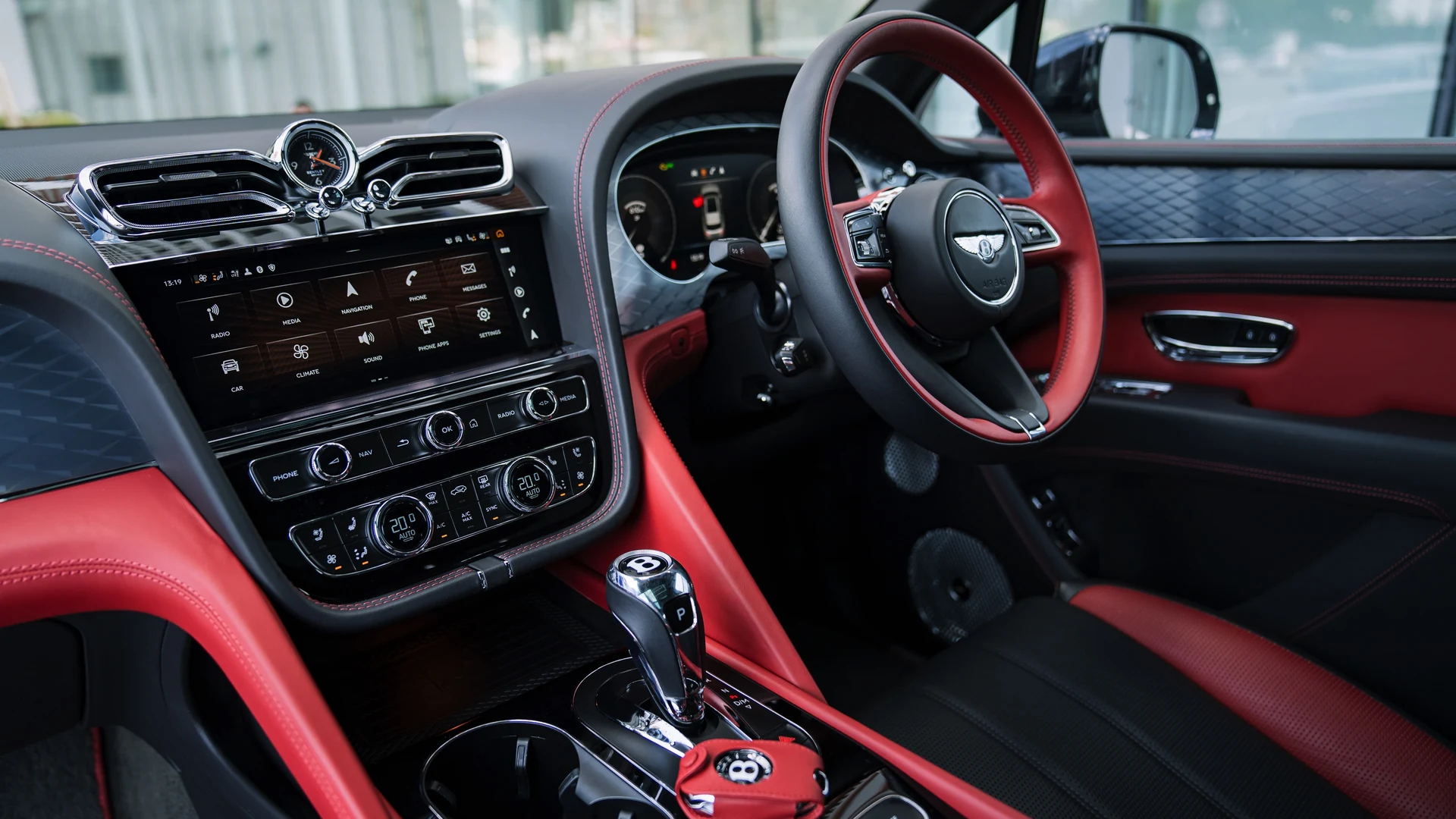 Bentley Bentayga S #72 Photo 10