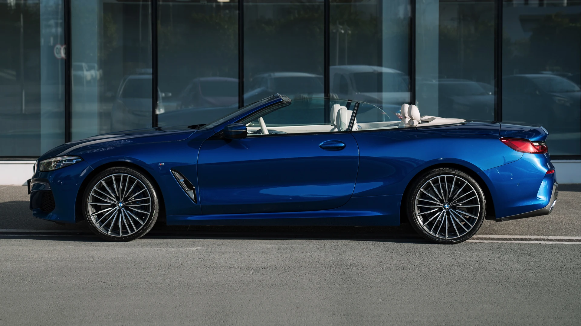 BMW 840d Convertible #73 Photo 12