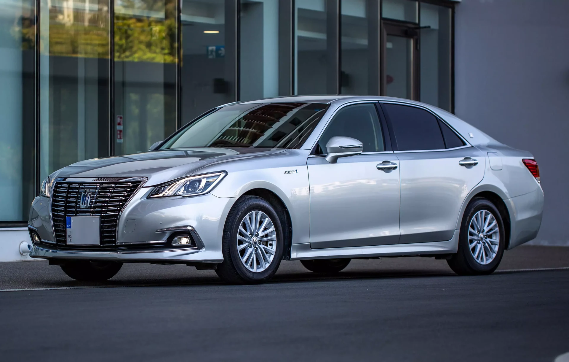 Toyota Crown Royal Saloon #53 Photo 1