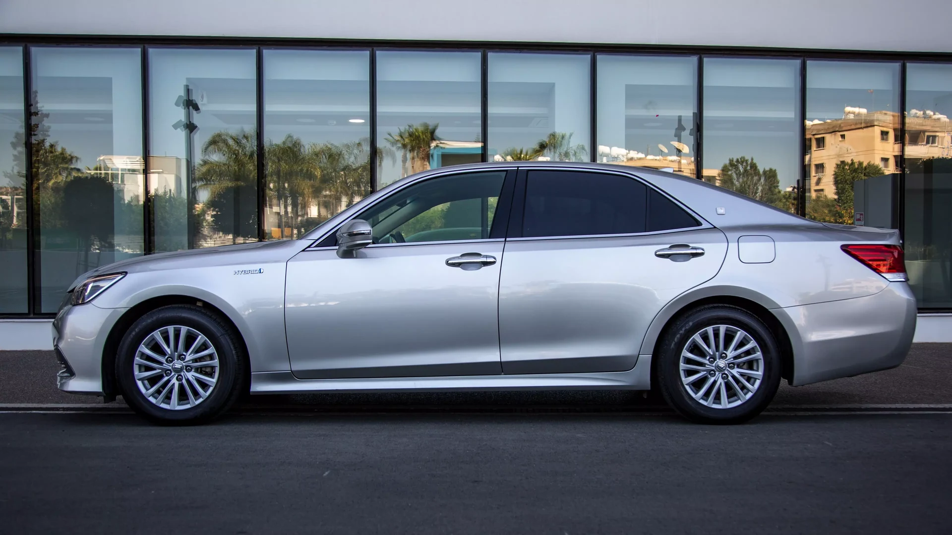 Toyota Crown Royal Saloon #53 Photo 13