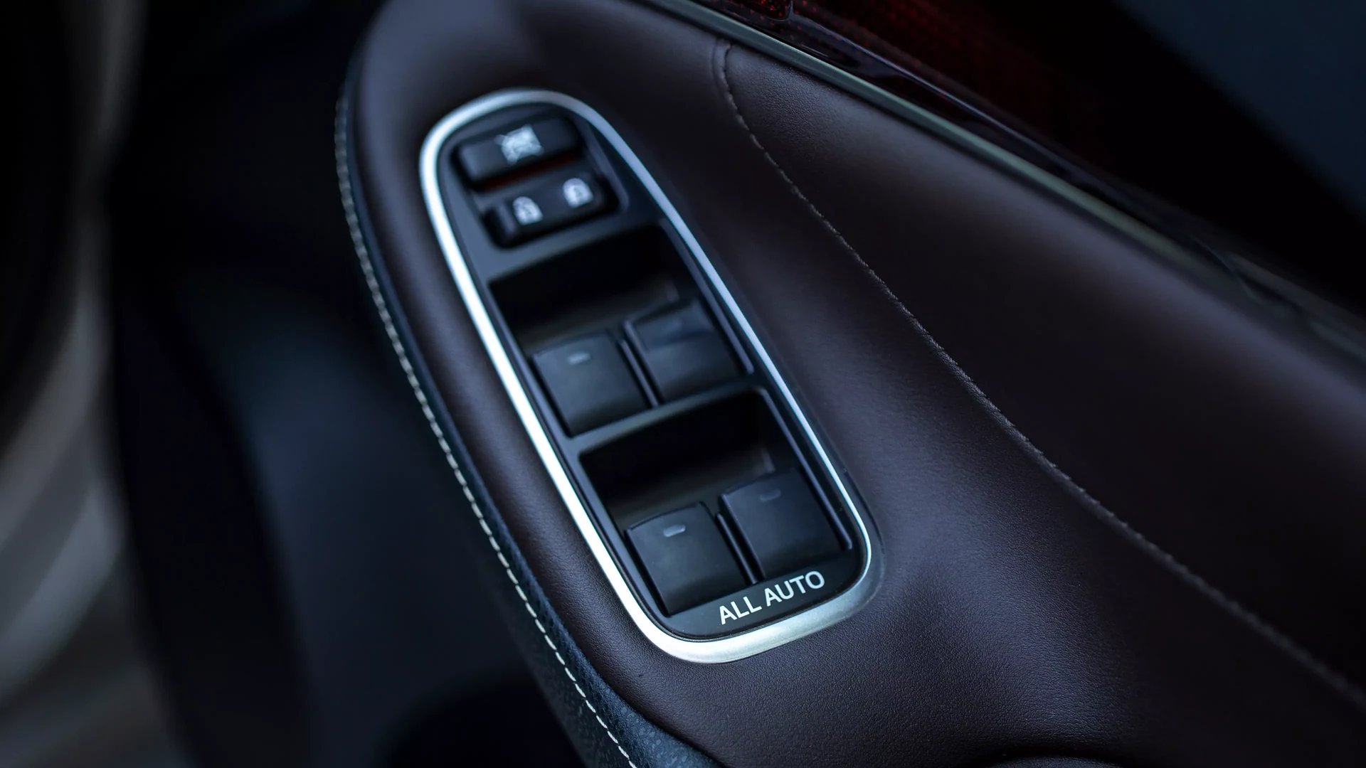 Toyota Crown Royal Saloon #53 Photo 14