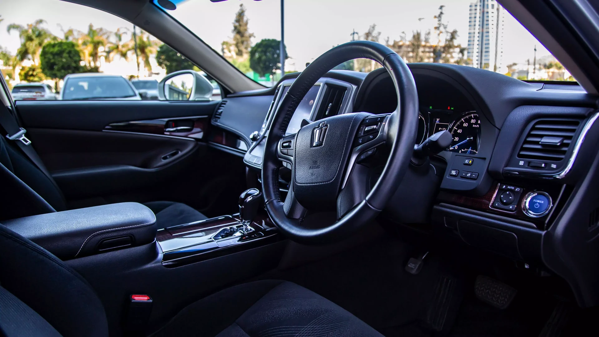 Toyota Crown Royal Saloon #53 Photo 7