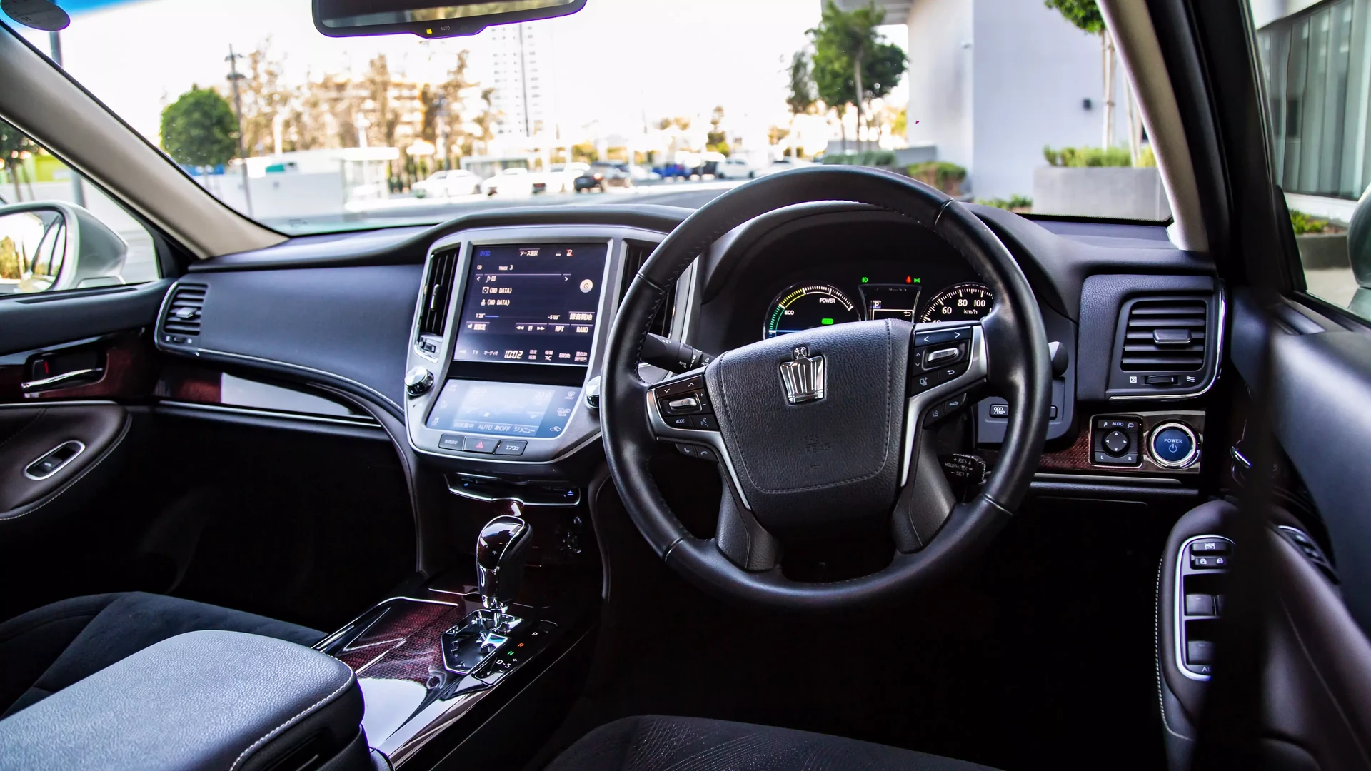 Toyota Crown Royal Saloon #53 Photo 8