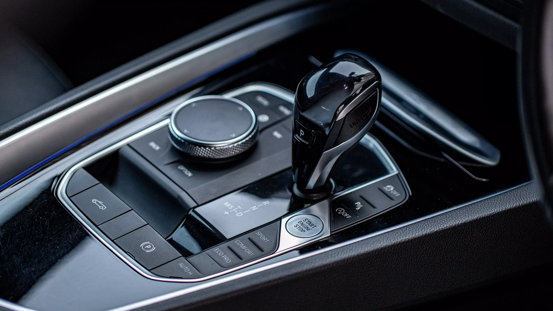 BMW Z4 sDrive20i #57 Photo 12