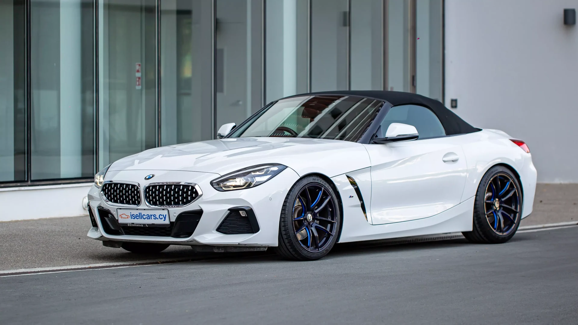 BMW Z4 sDrive20i #57 Photo 14