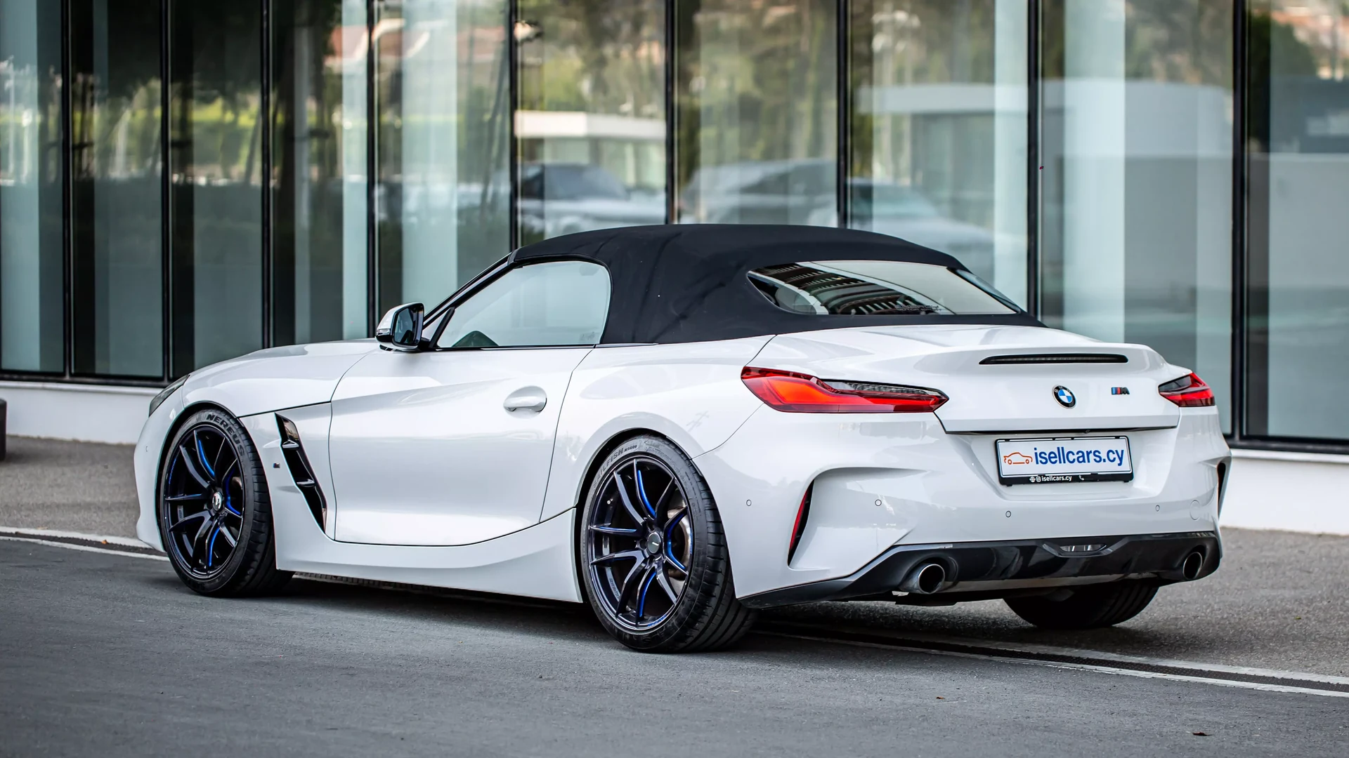 BMW Z4 sDrive20i #57 Photo 15