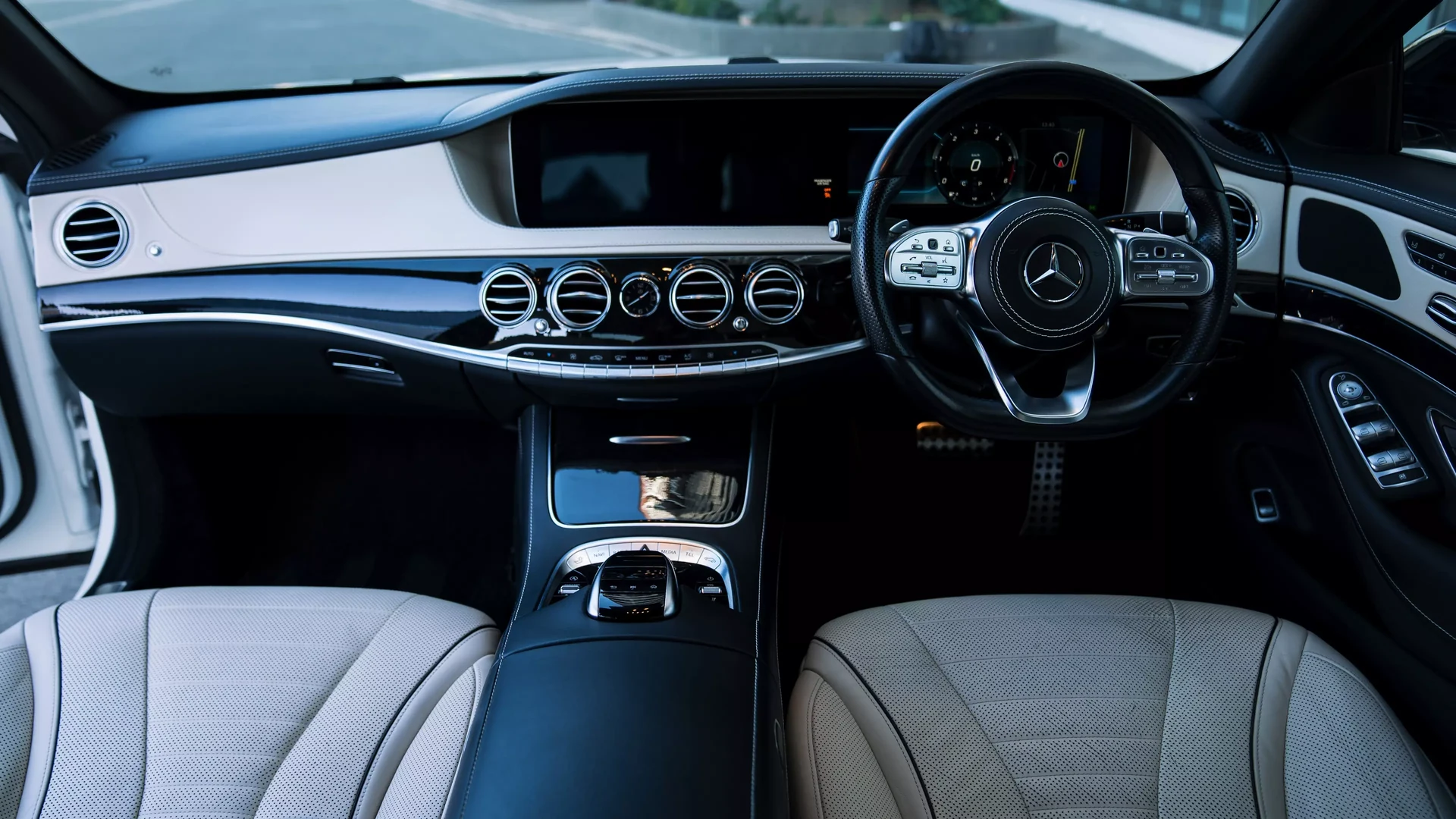 Mercedes-Benz S 350d AMG Premium LWB #70 Photo 13