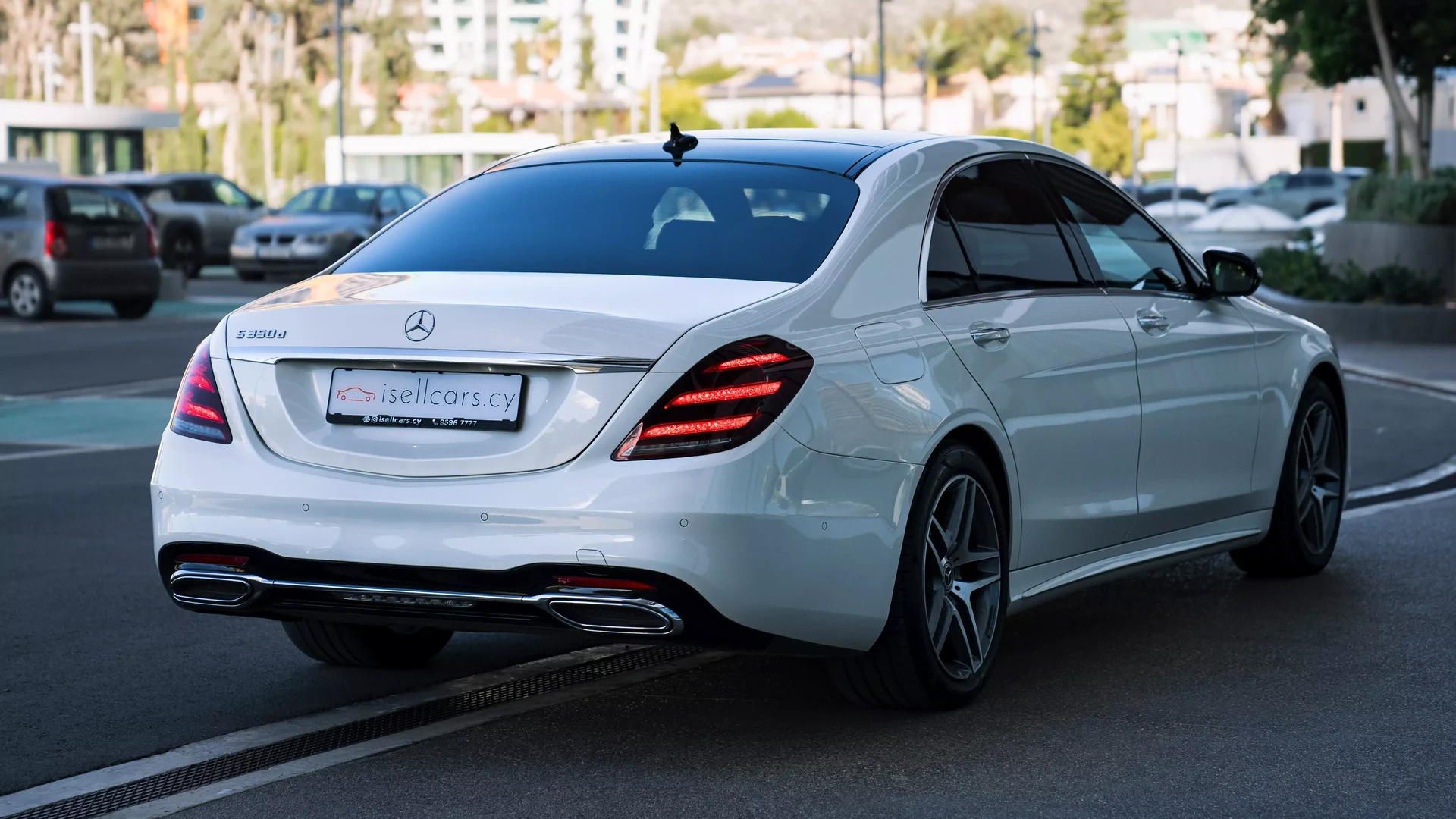 Mercedes-Benz S 350d AMG Premium LWB #70 Photo 6