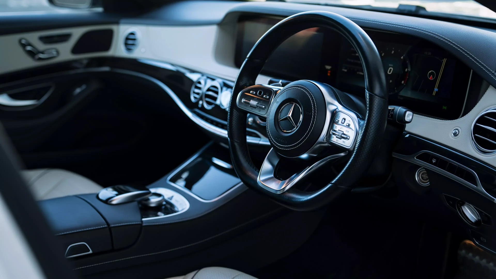 Mercedes-Benz S 350d AMG Premium LWB #70 Photo 7