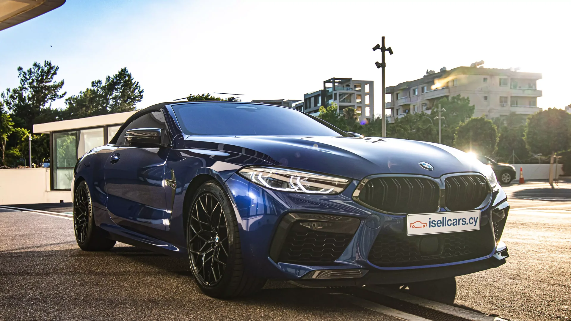 BMW M8 Competition Convertible #58 Photo 15