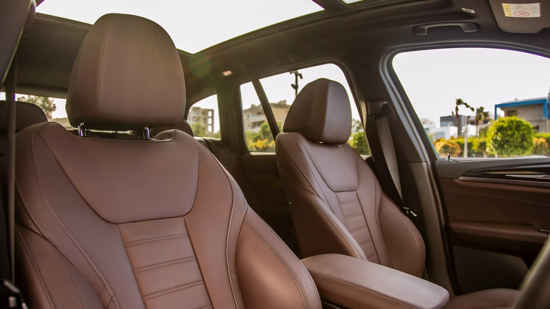 BMW iX3 #52 Фото 9