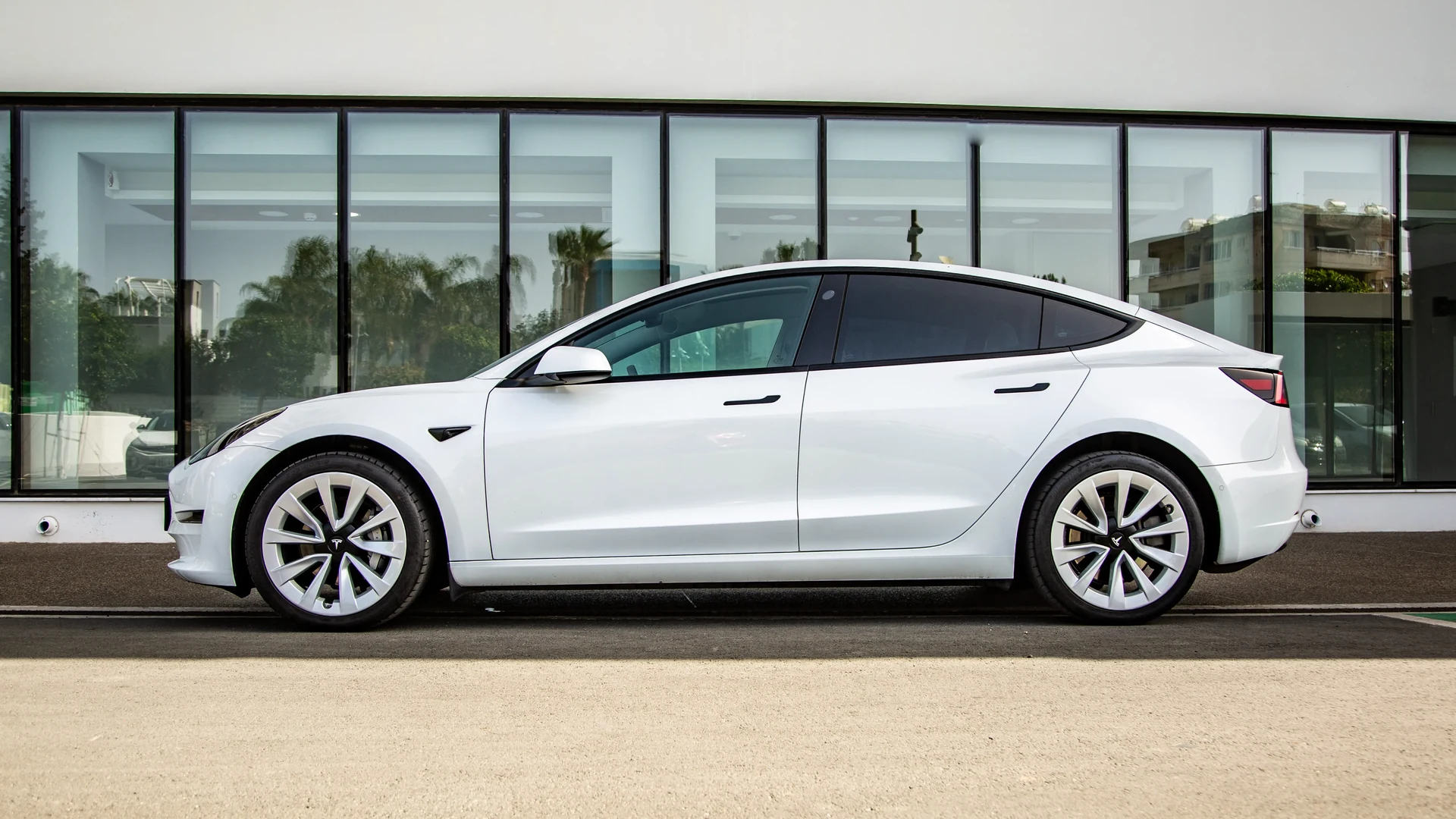 Tesla Model 3 Long Range #50 Фото 19