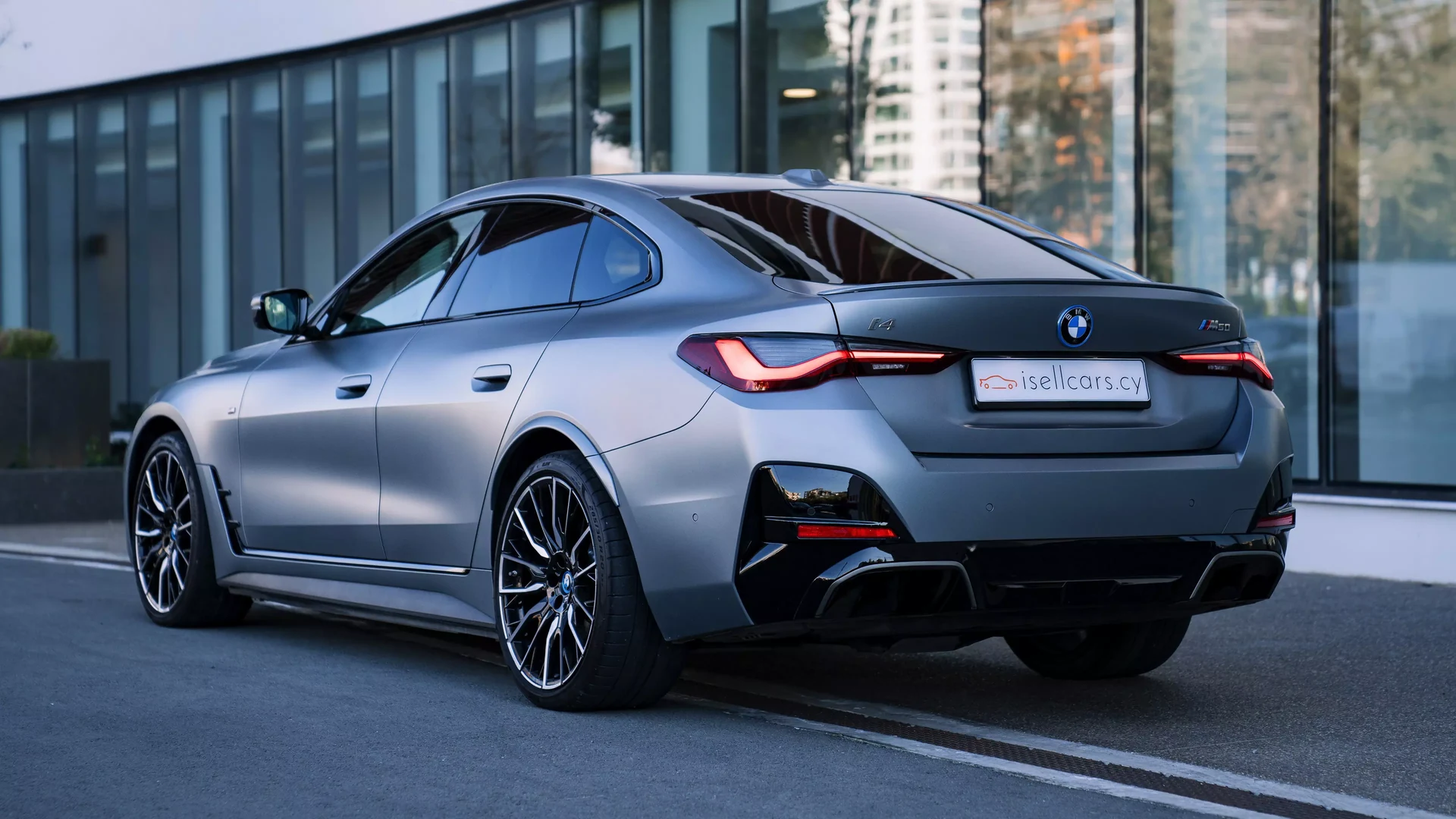 BMW i4 M50 #68 Photo 2