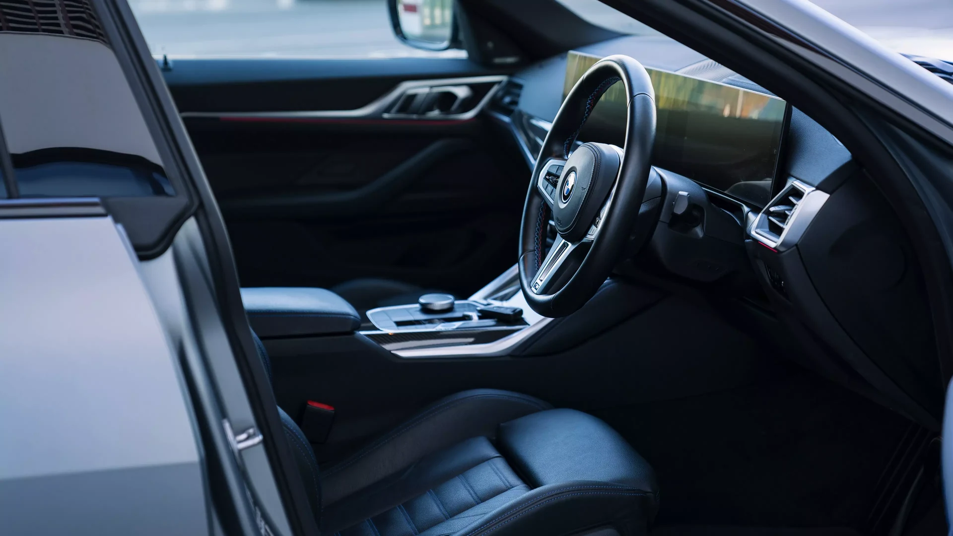 BMW i4 M50 #68 Photo 8