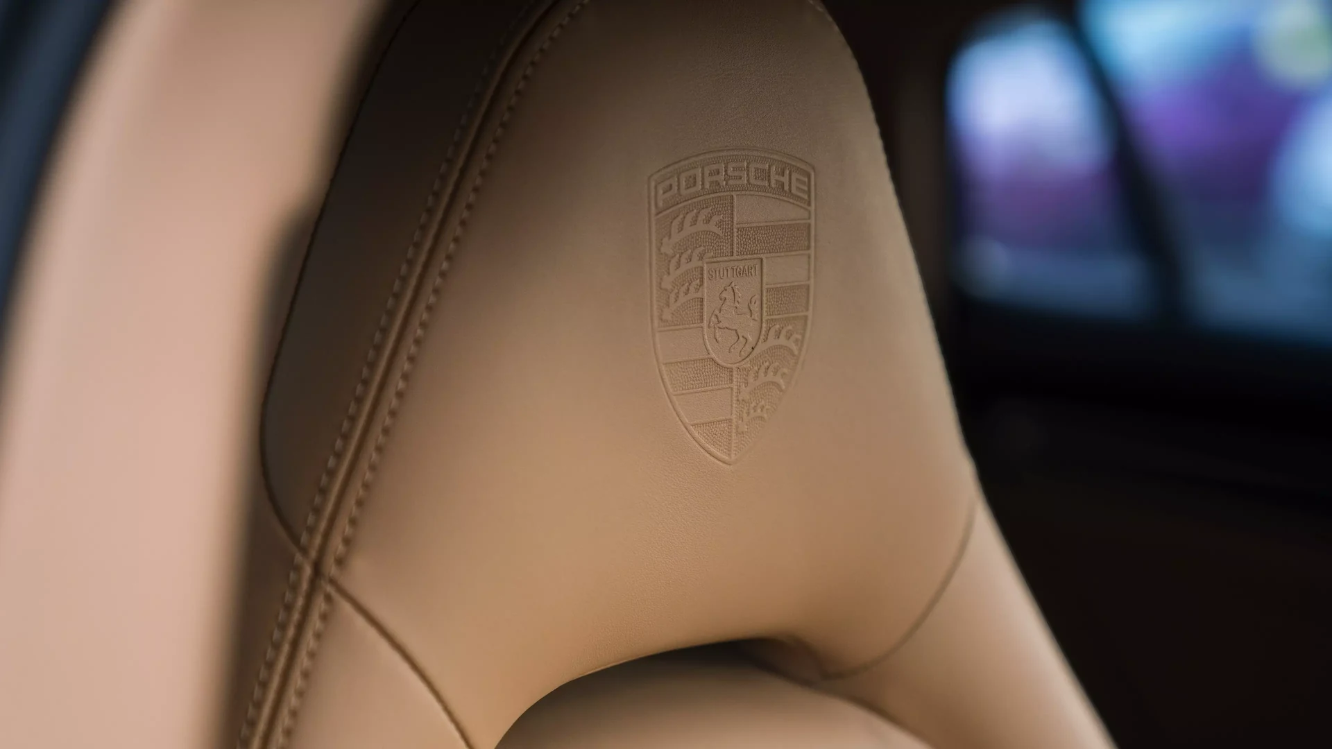 Porsche Panamera 4 E-Hybrid Platinum Edition #69 Фото 14