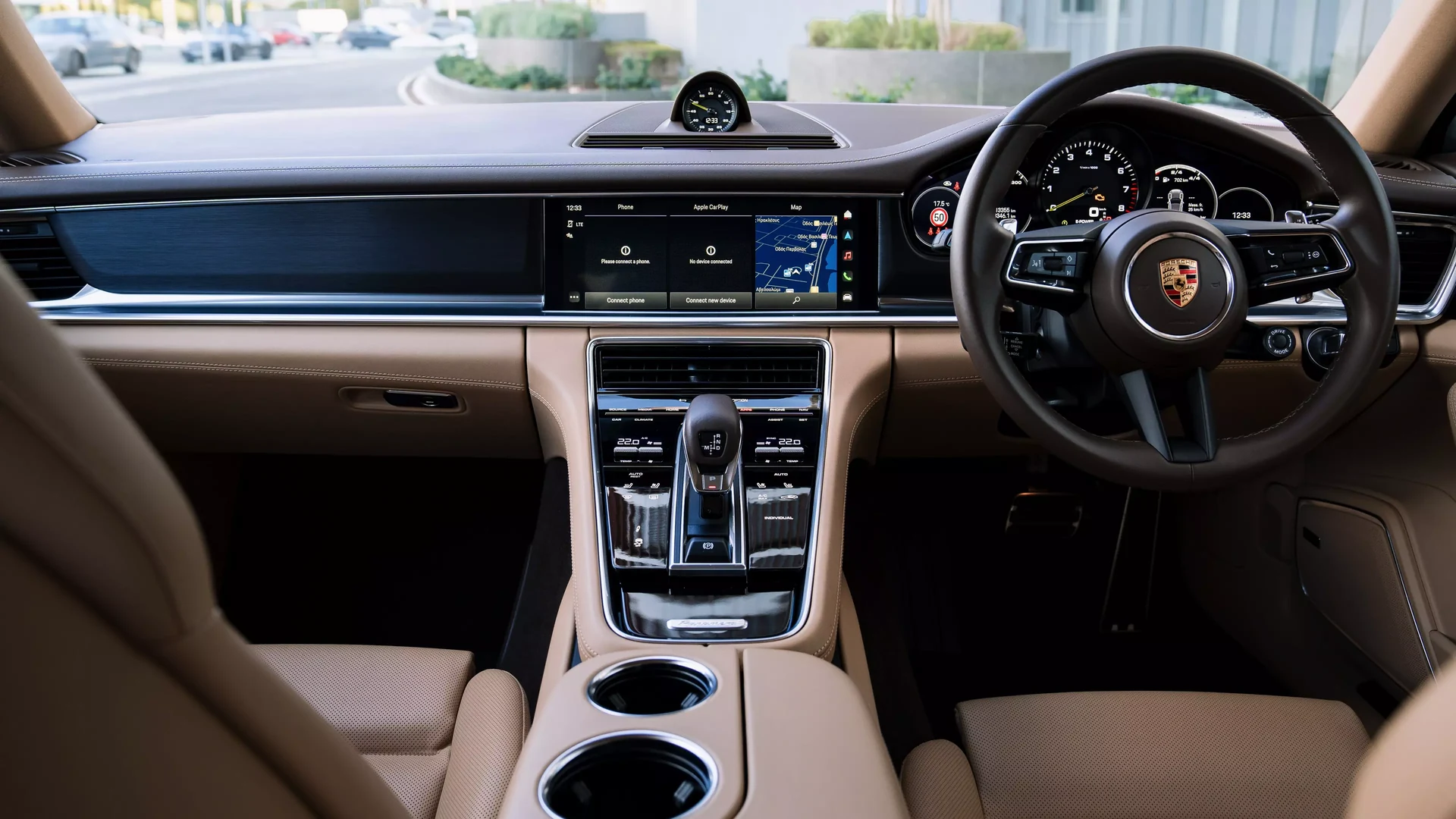 Porsche Panamera 4 E-Hybrid Platinum Edition #69 Фото 13