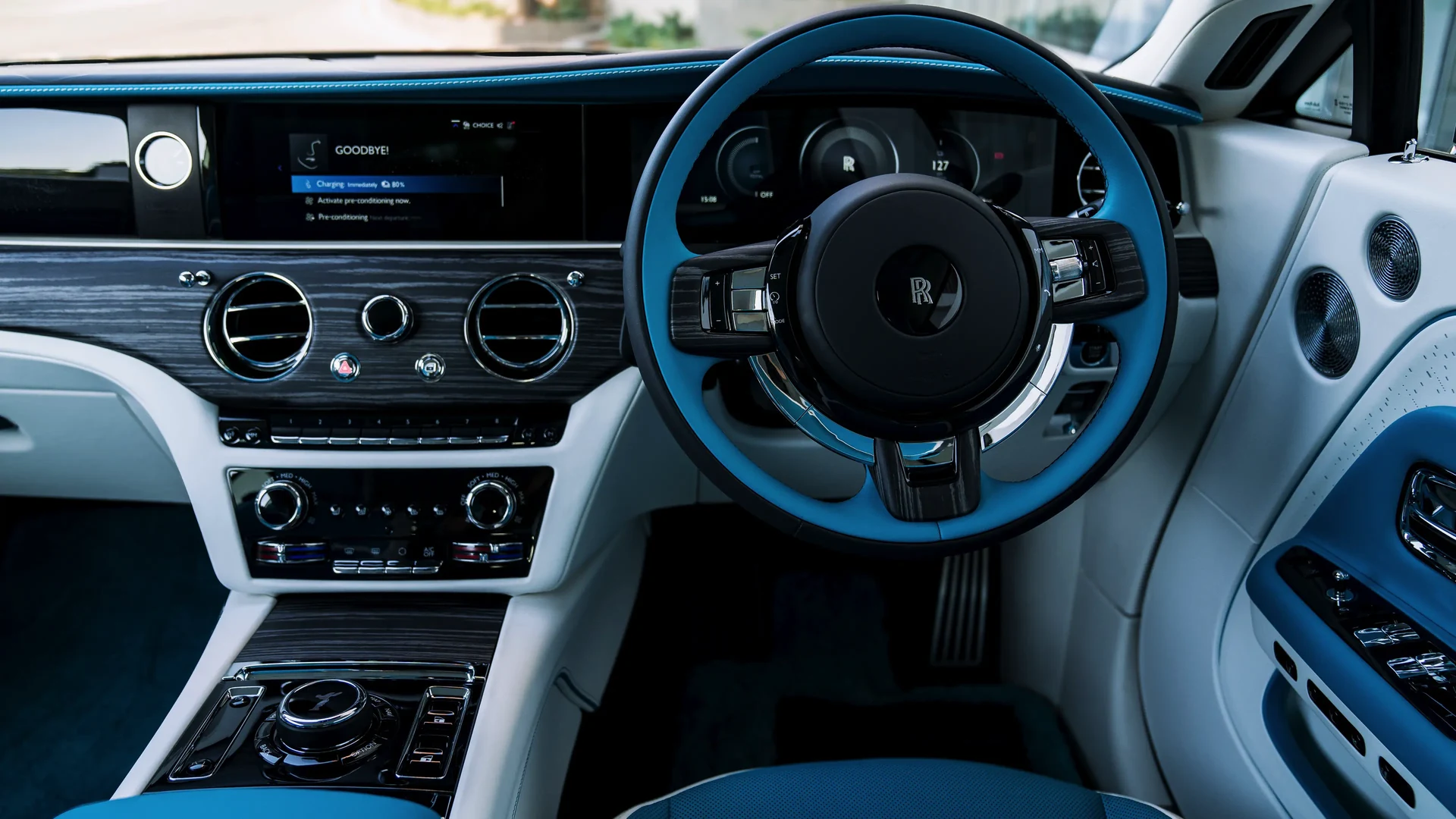 Rolls-Royce Spectre #66 Фото 10