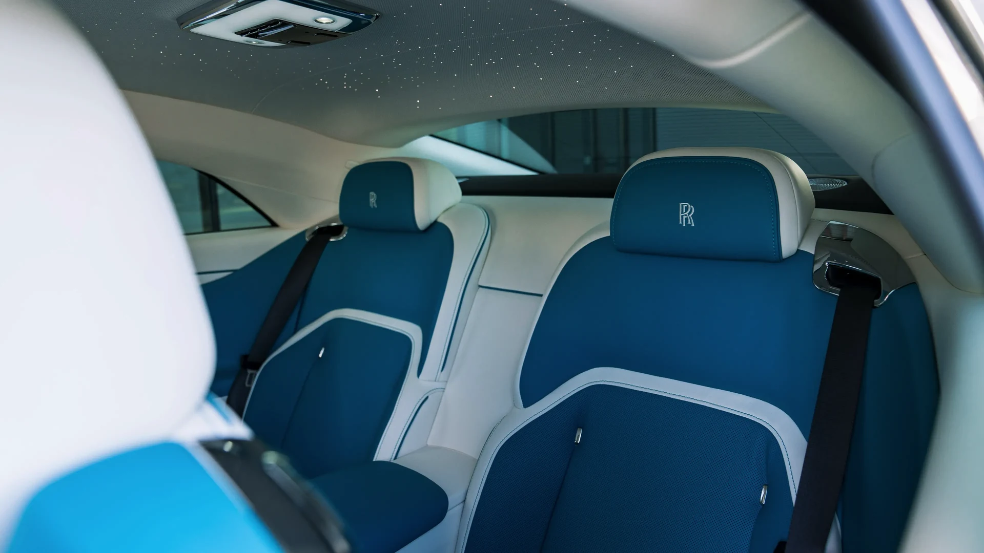 Rolls-Royce Spectre #66 Фото 13