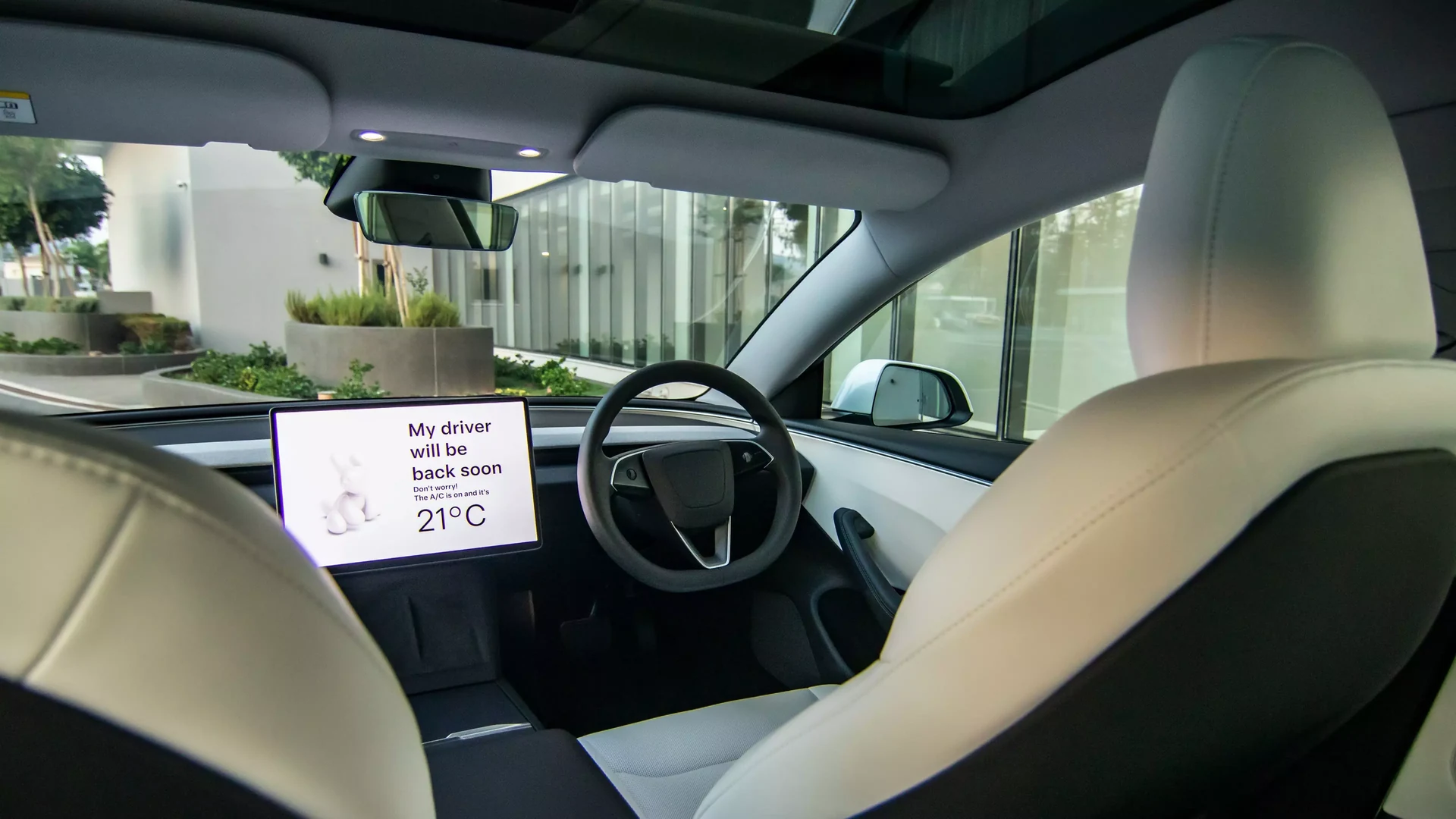 Tesla Model 3 RWD #55 Photo 13