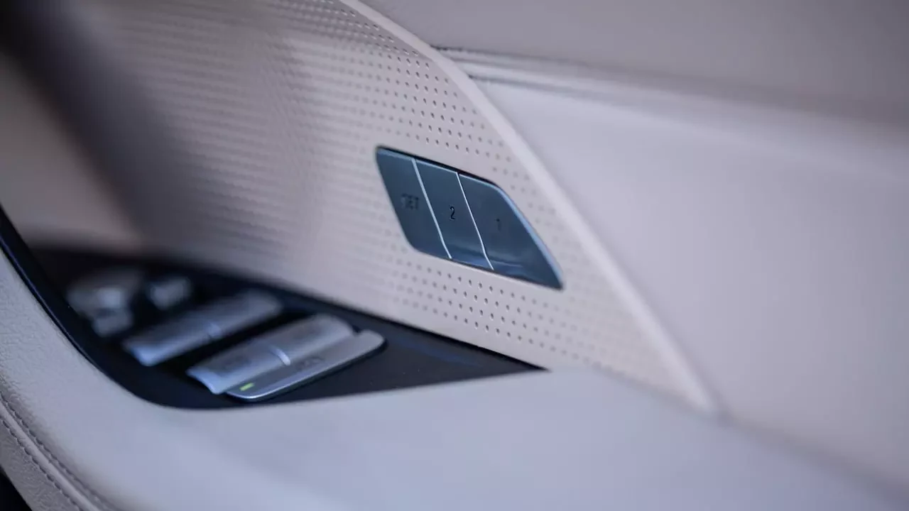 BMW 420i Gran Coupe M Sport #6 Photo 9