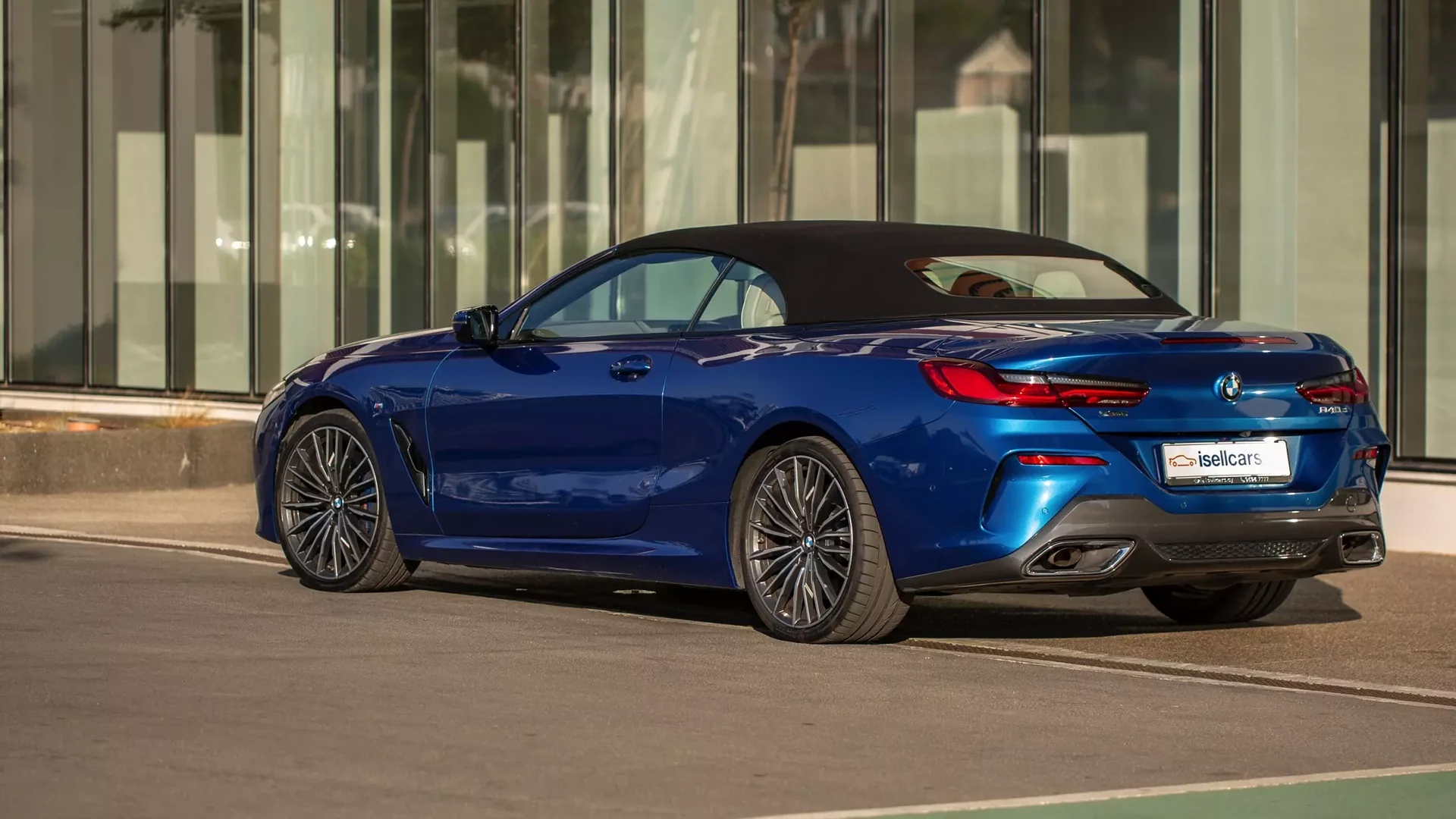 BMW 840d xDrive Кабриолет #32 Фото 10