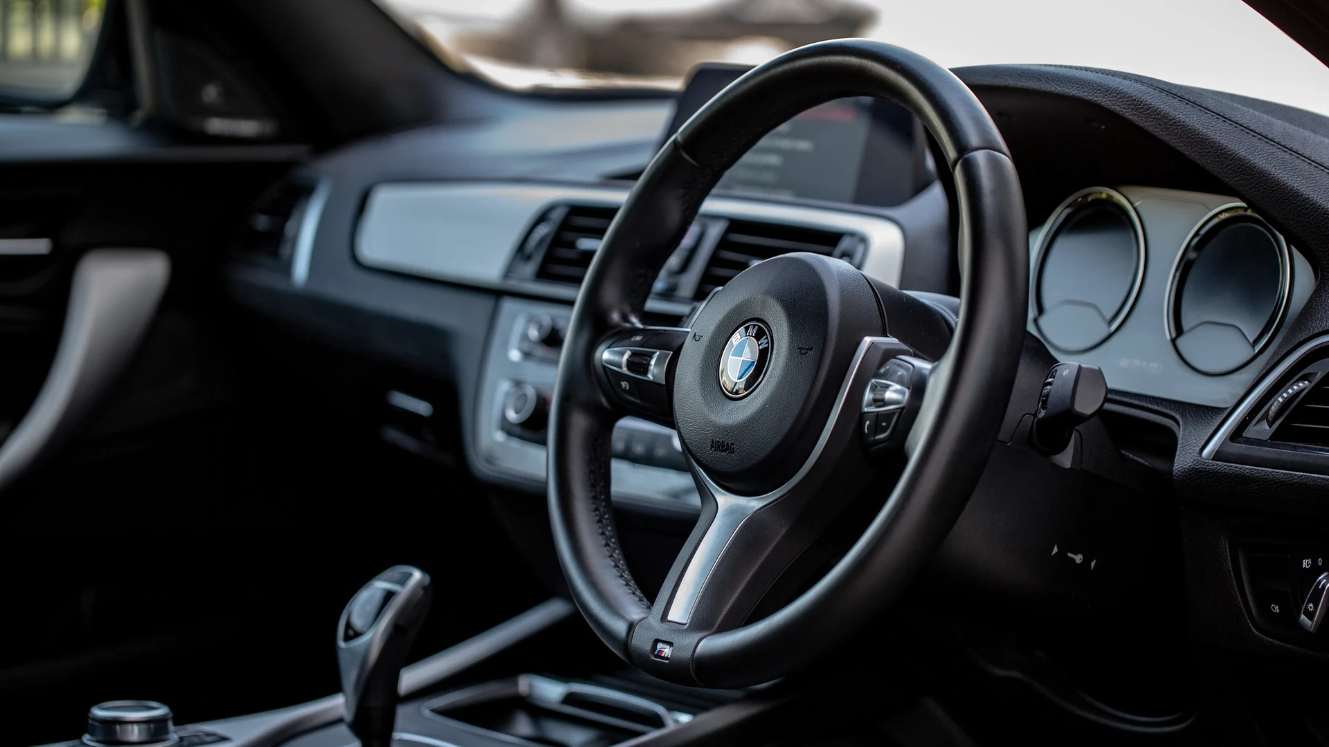 BMW M240i Convertible #23 Photo 13