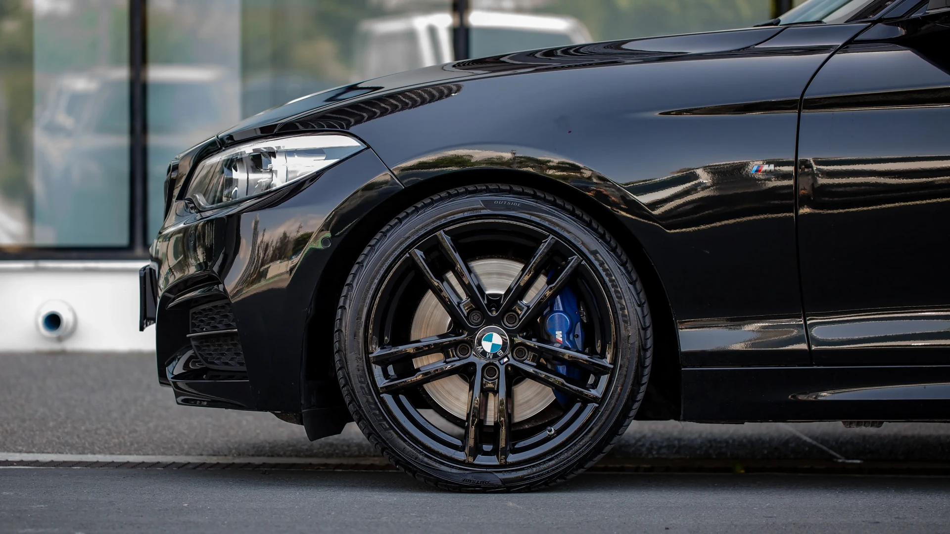 BMW M240i Convertible #23 Photo 16