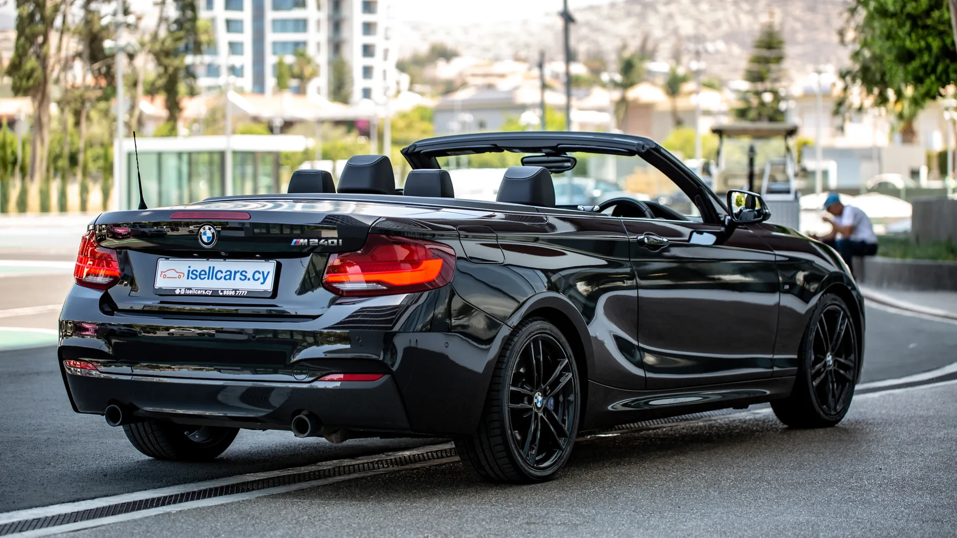 BMW M240i Convertible #23 Photo 4