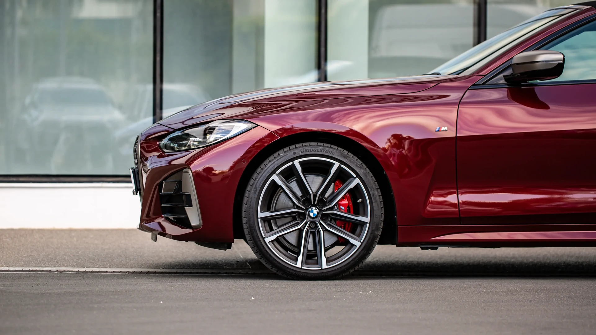 BMW M440i xDrive Convertible #40 Photo 15