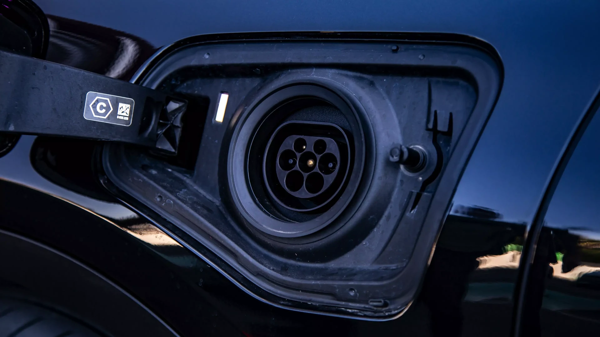 BMW X2 xDrive25e #48 Фото 16