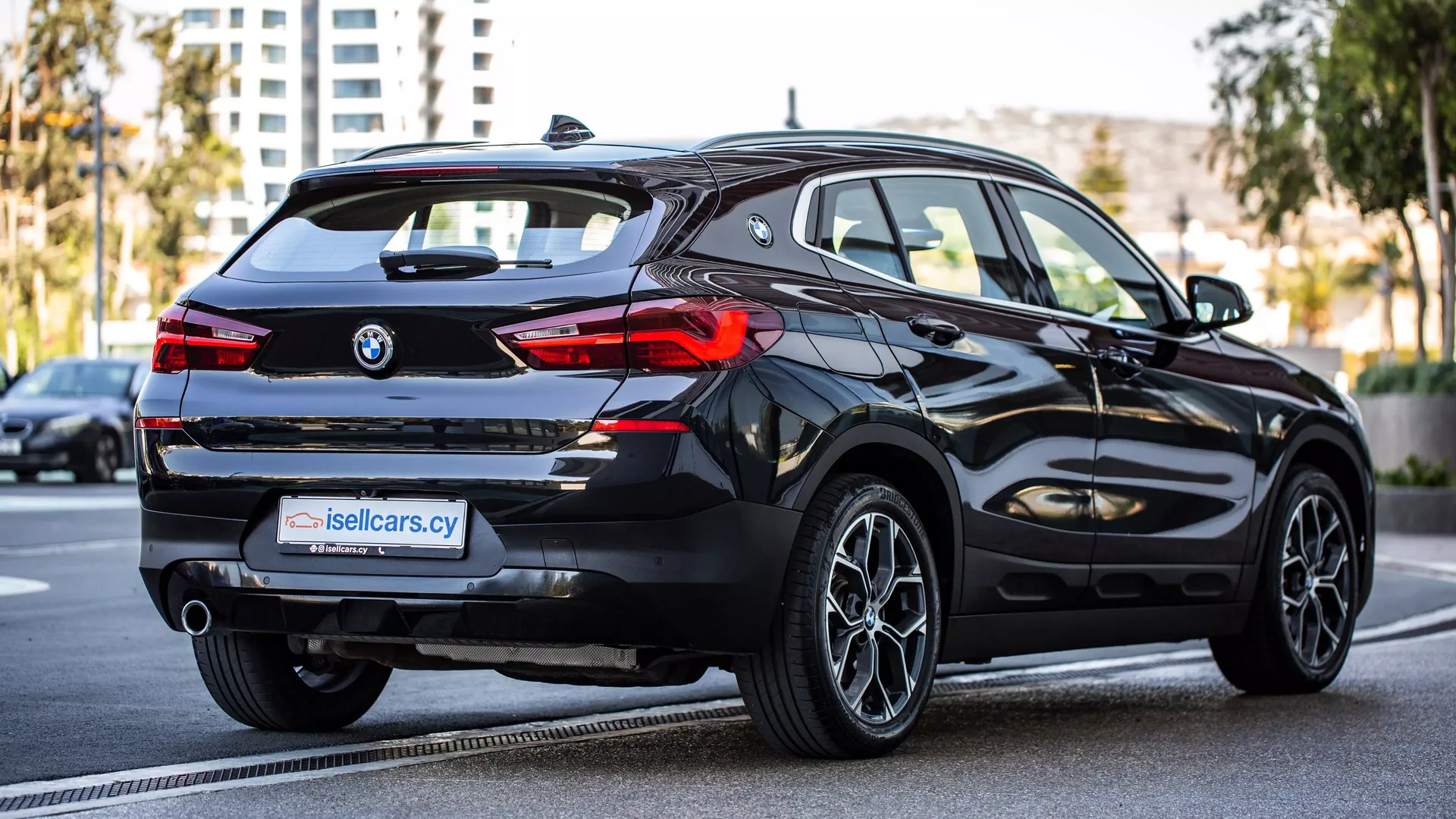 BMW X2 xDrive25e #48 Фото 6