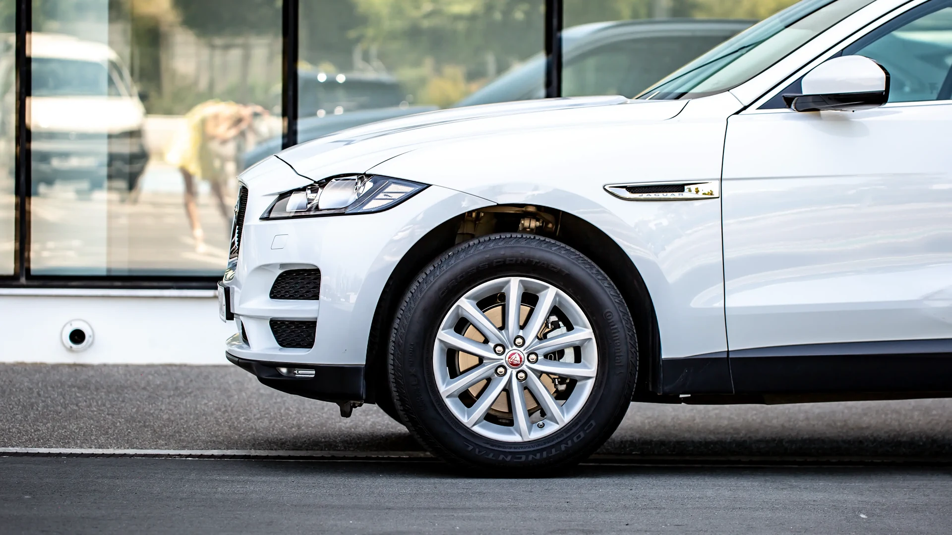 Jaguar F-Pace D180 AWD #29 Photo 10