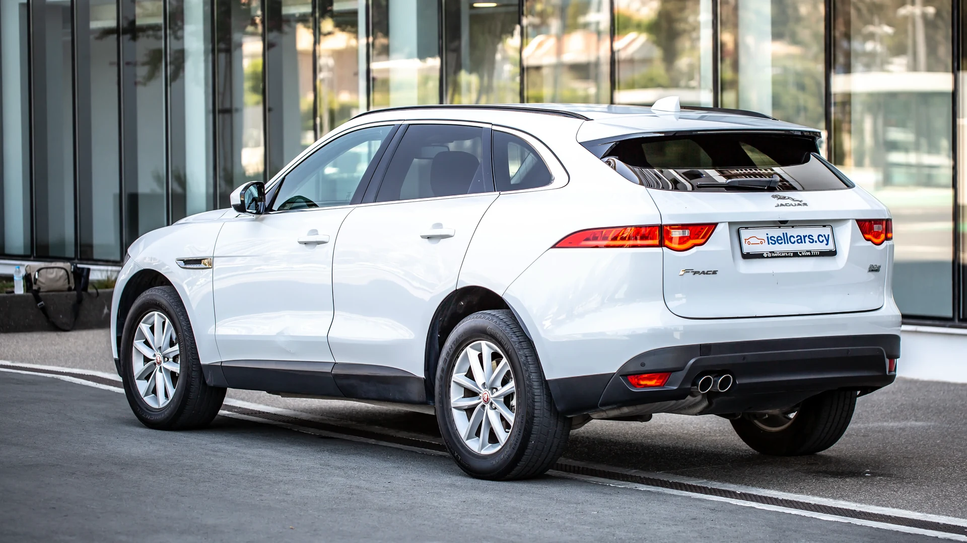 Jaguar F-Pace D180 AWD #29 Photo 2