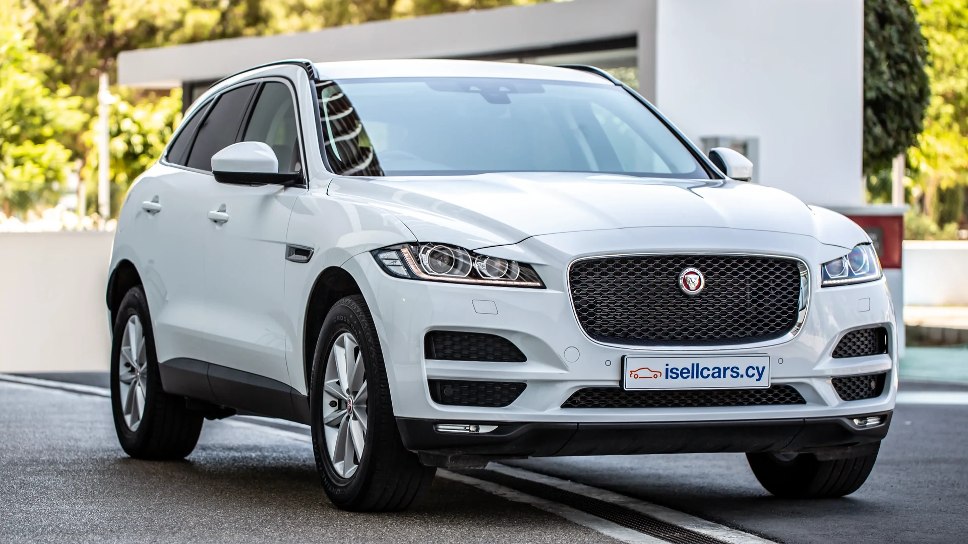 Jaguar F-Pace D180 AWD #29 Photo 4