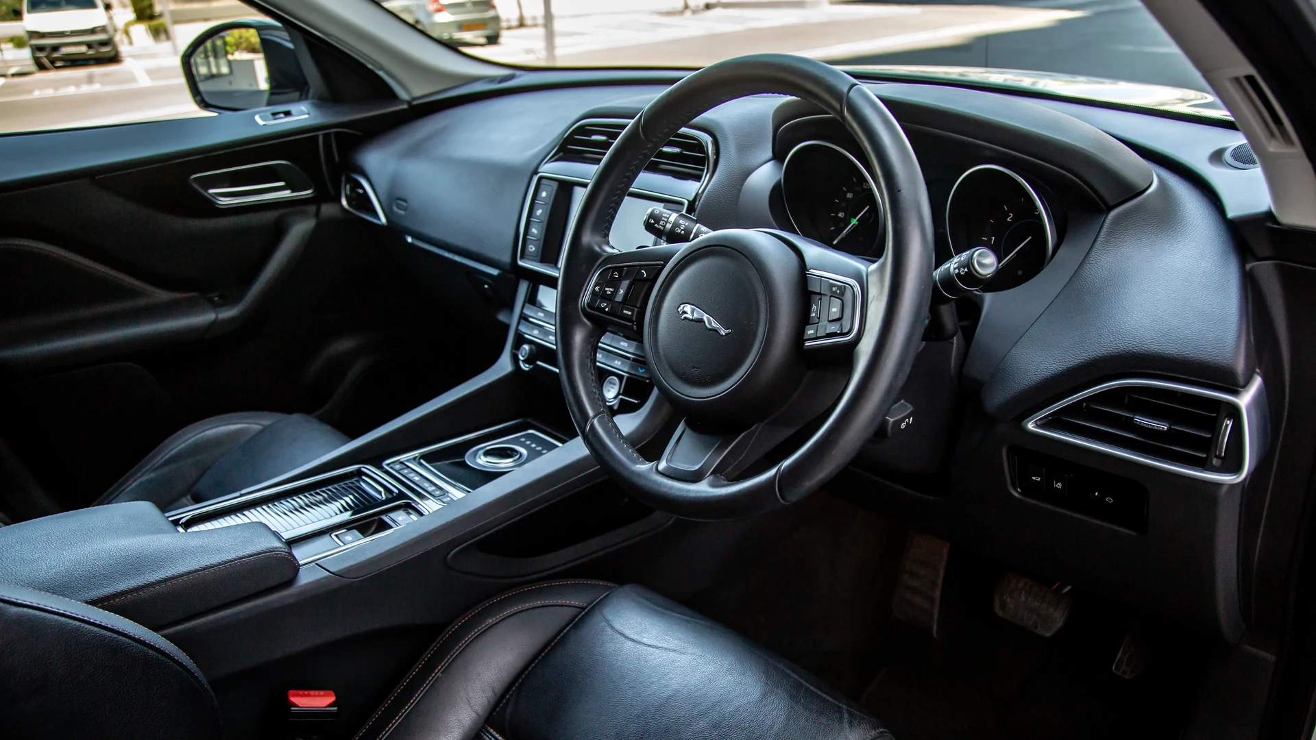 Jaguar F-Pace D180 AWD #29 Photo 7