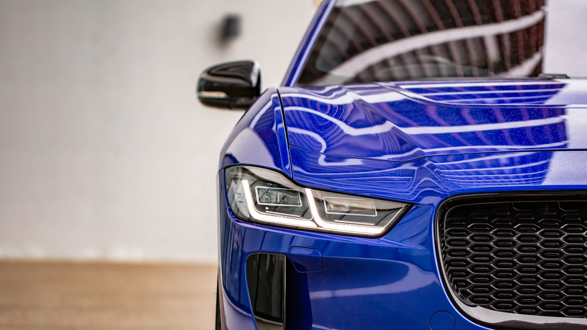 Jaguar I-Pace EV400 HSE Black #45 Фото 12