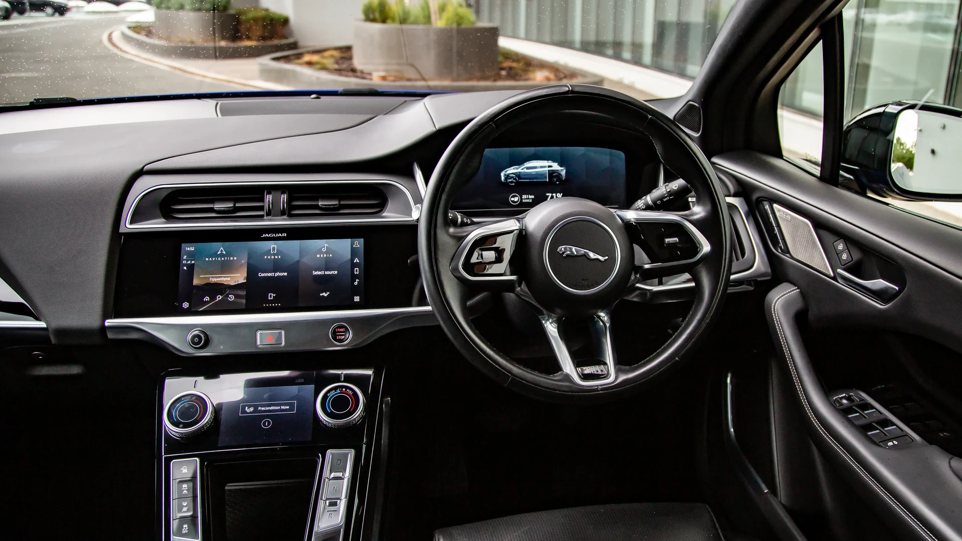 Jaguar I-Pace EV400 HSE Black #45 Фото 7