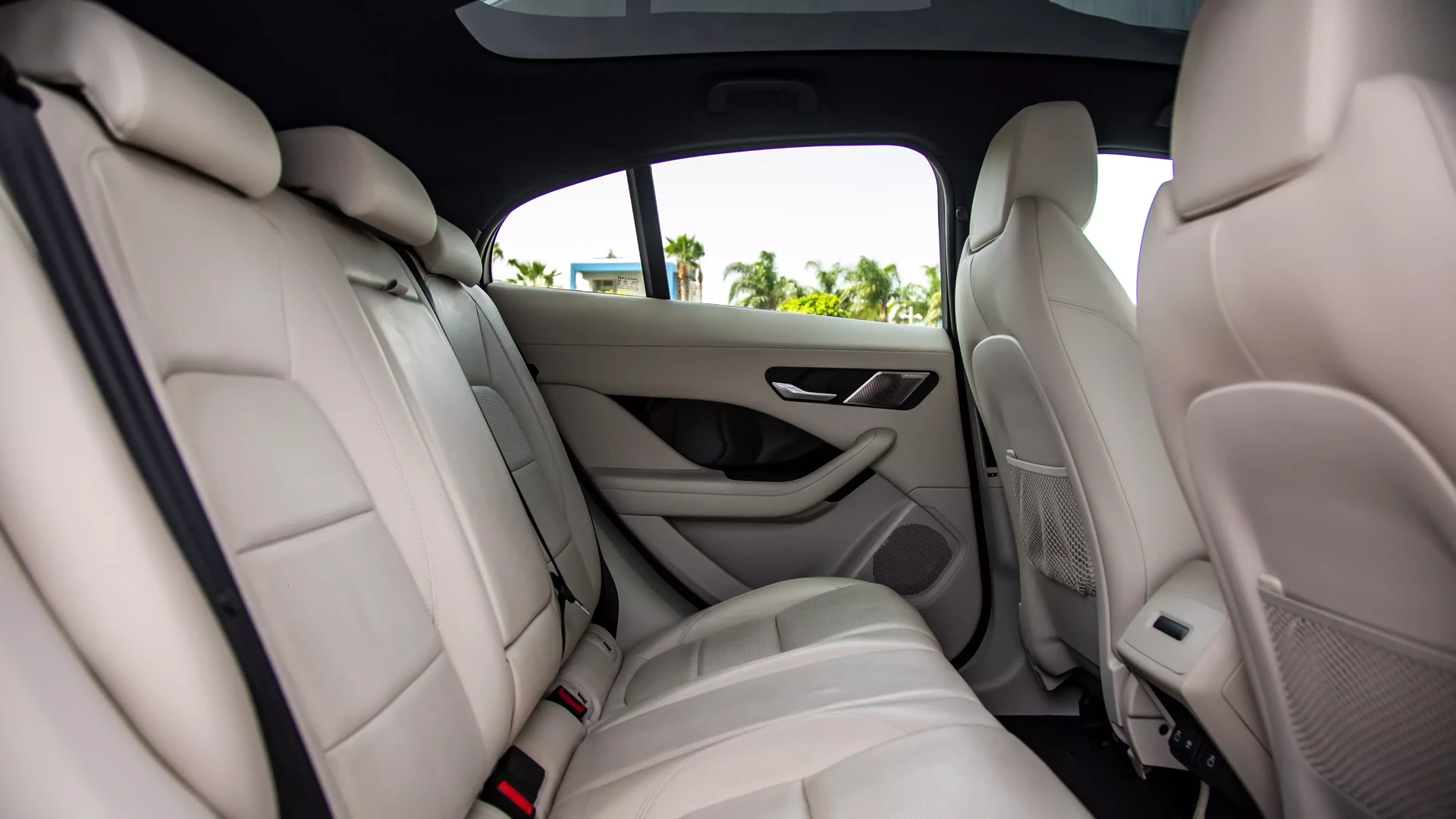 Jaguar I-Pace EV400 HSE Black #49 Фото 13