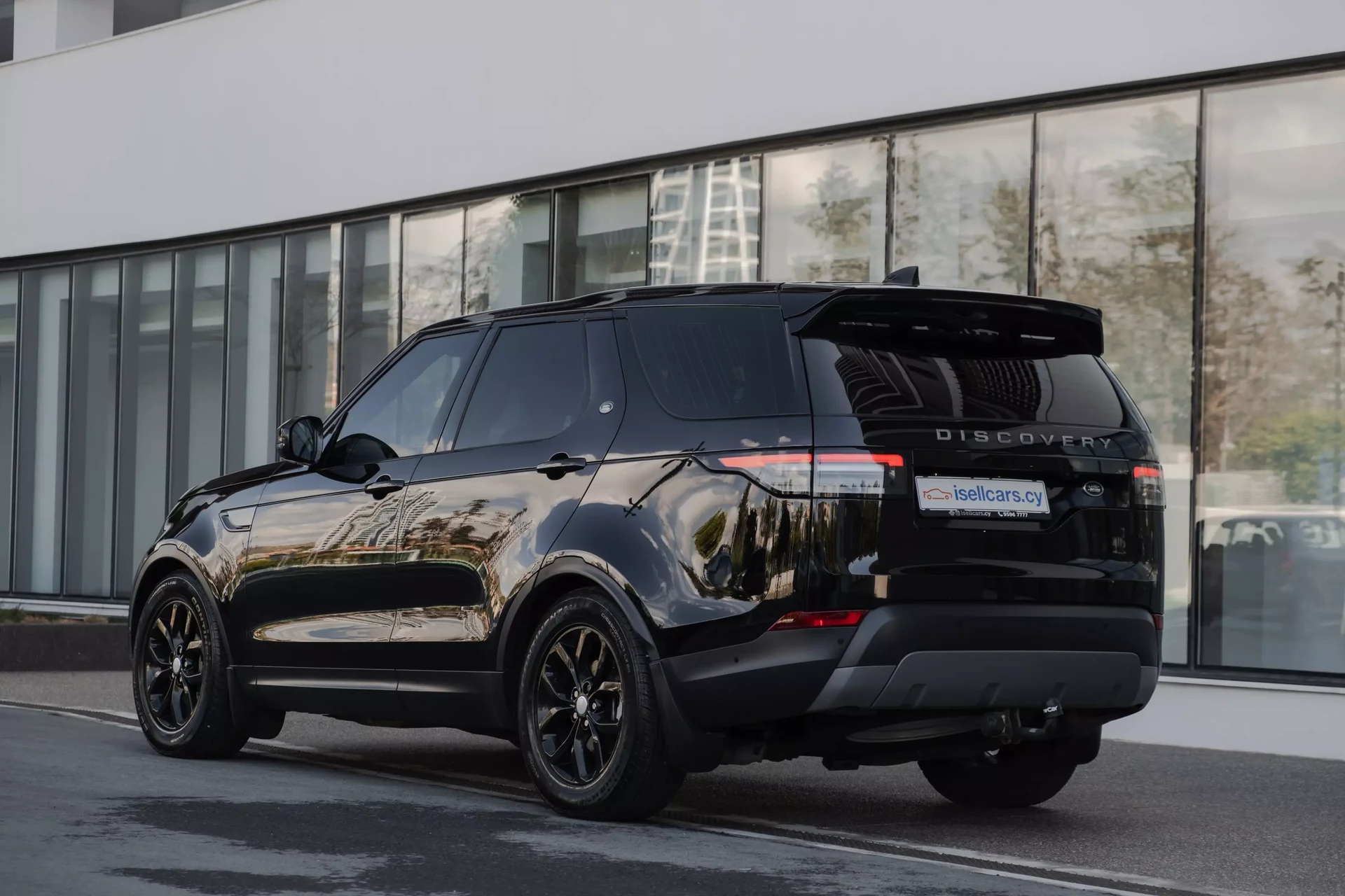 Land Rover Discovery SD4 SE #9 Photo 2