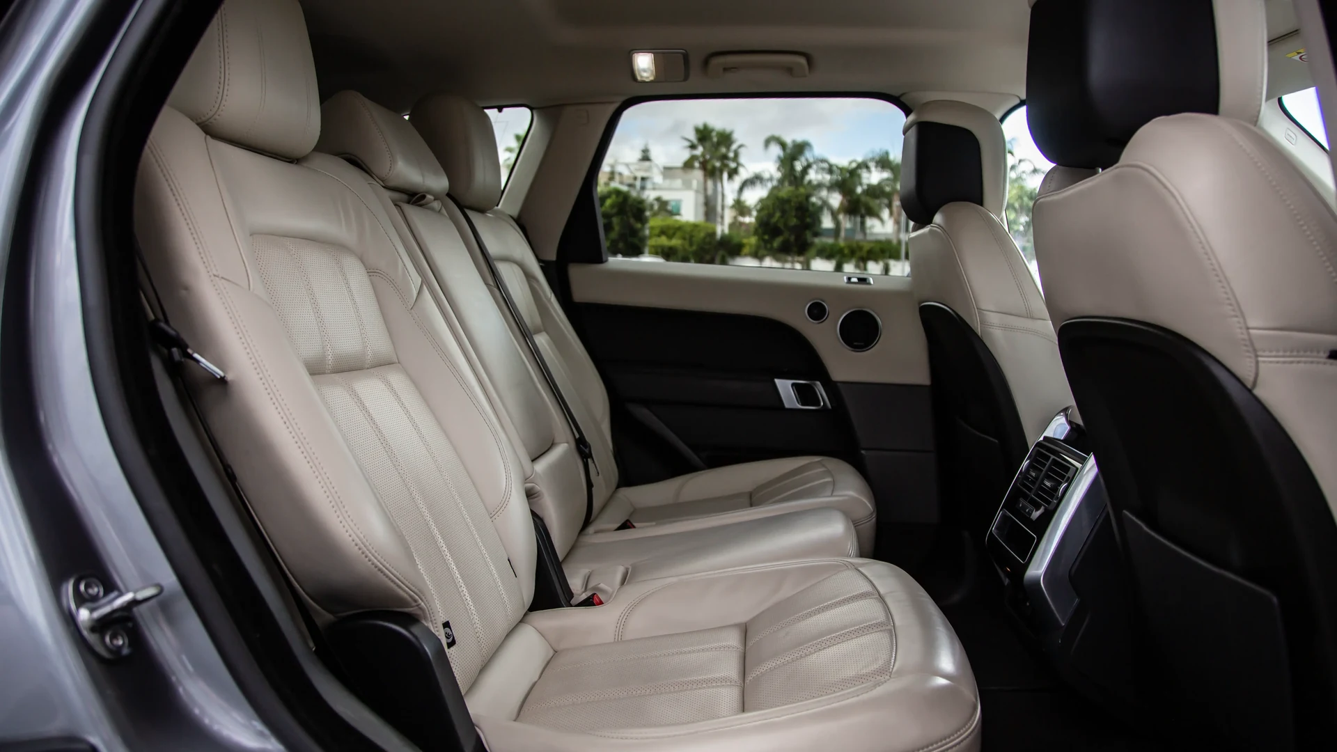 Range Rover Sport SDV6 HSE #12 Photo 9