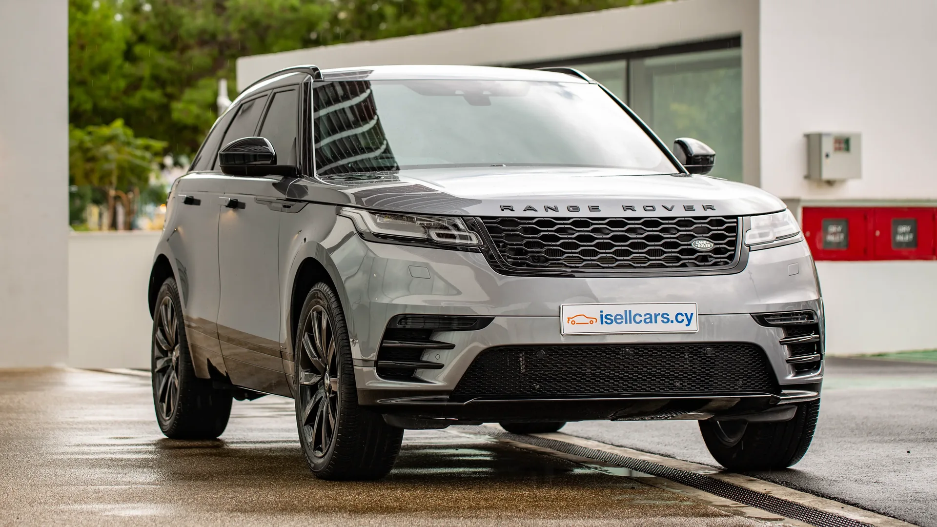 Range Rover Velar D180 SE R-Dynamic #16 Photo 4